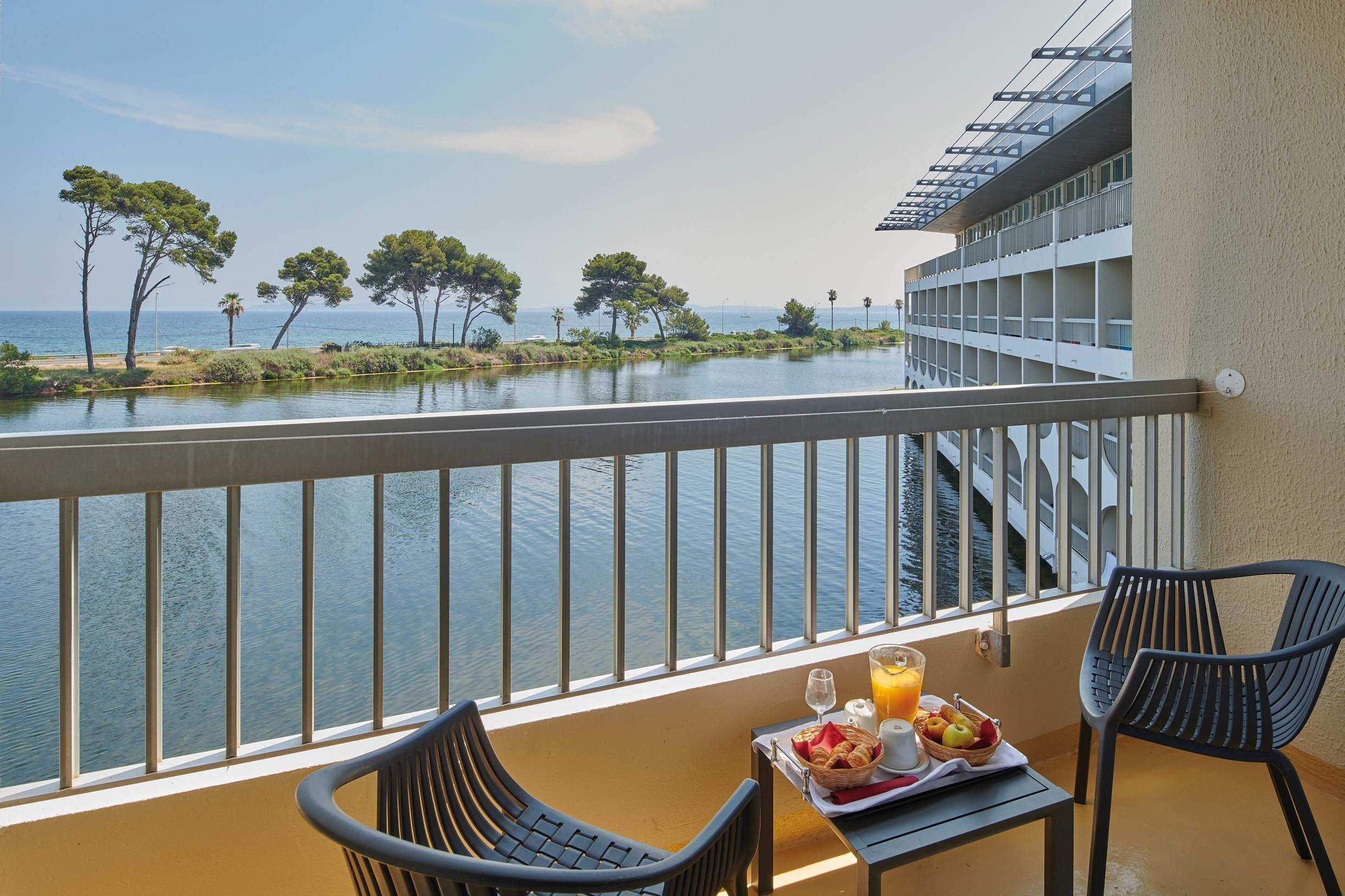 Hotel Club Le Plein Sud Bleues