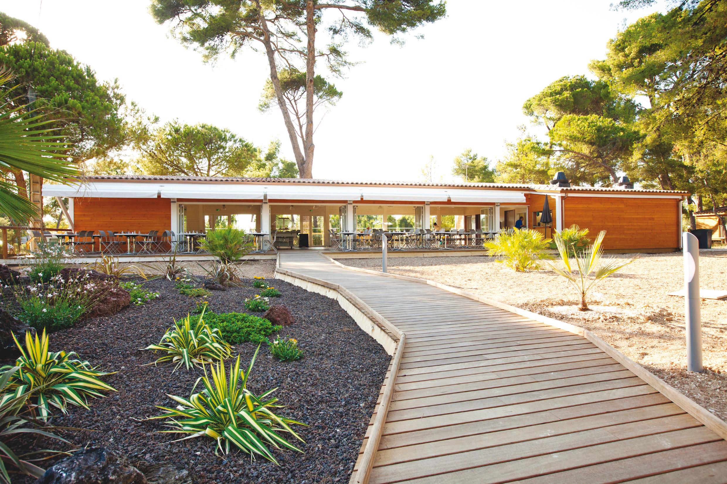 Hotel Club Le Plein Sud Bleues 3*